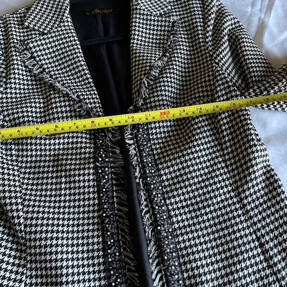 Houndstooth blazer with beads and pearl buttons - Picture 10 of 15
